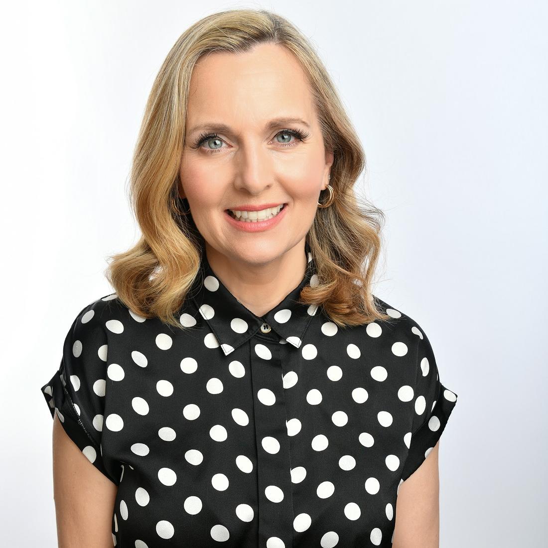 Debra Stephenson.jpeg